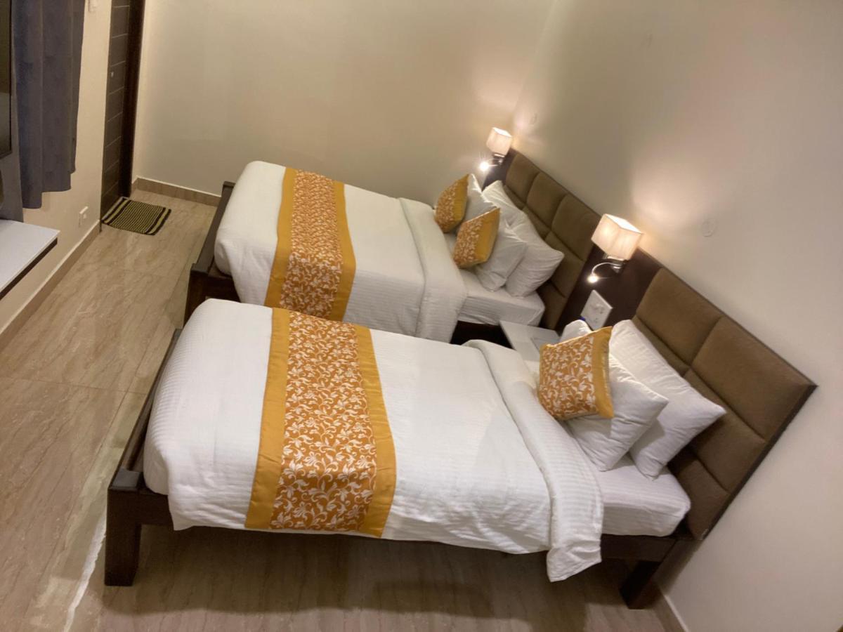 Le Shiv Executive Suite Theni Exterior foto